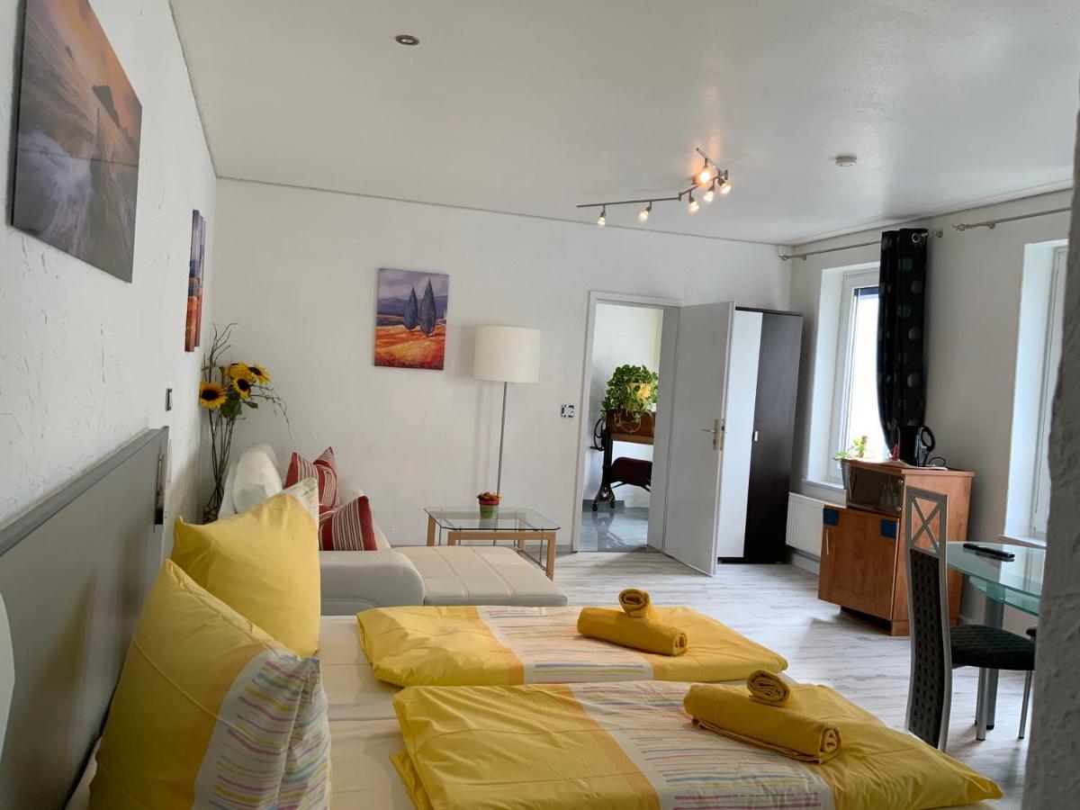 Hotel Am Mueritzhafen Garni 바렌 외부 사진